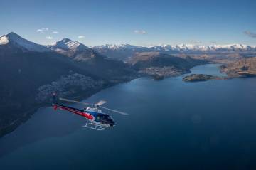 Discover the Beauty of Queenstown with a Helicopter Flight