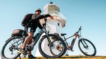 4 hour eBike hire from Wildfinder Pencarrow