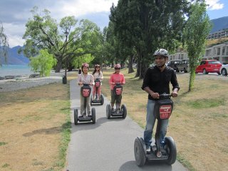 Tour Queenstown Riding an eco-friendly Segway