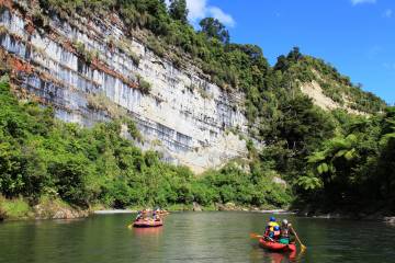 Full Day Scenic Rafting on the Rangitikei River, Family Friendly