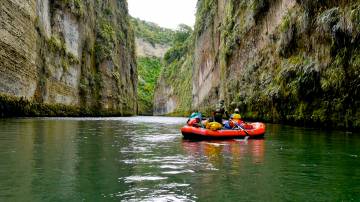 Mokai Canyon river rafting holiday Whanganui River