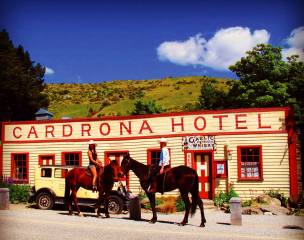 The High Country Pub Trail Horse Trek