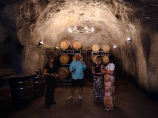 Classic Wine Tour - Departs Queenstown daily (1.30pm to 5.00pm)