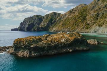 Heli-Fish Marlborough Sounds for up to 6 people in a private helicopter