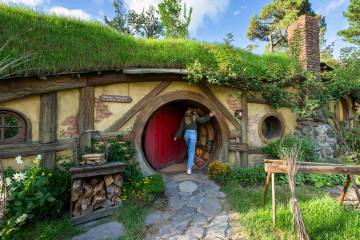Hobbiton Movie Set Signature Private Tour