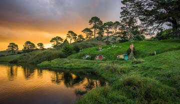 Hobbiton Private Transport & Group Tour