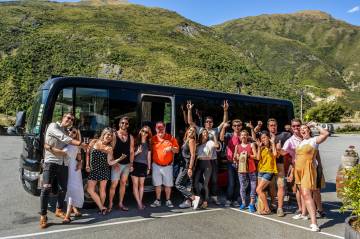 Marlborough Afternoon Hop on Hop off Wine and Beer Tour