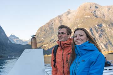 Milford Sound Heli-Cruise-Heli + Exclusive Earnslaw Burn Landing