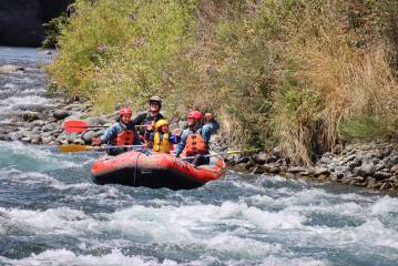 River Rafting on the Tongariro River Grade 2