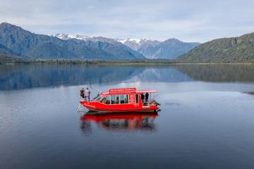 Scenic Cruise - Lake Mapourika, Franz Josef
