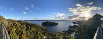 Stewart Island - Ocean Beach & Forest Freedom Walk