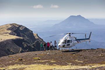 TARAWERA FALLS VOLCANIC HELI HIKE - 6D