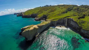 10 Best Spring Road Trips in New Zealand