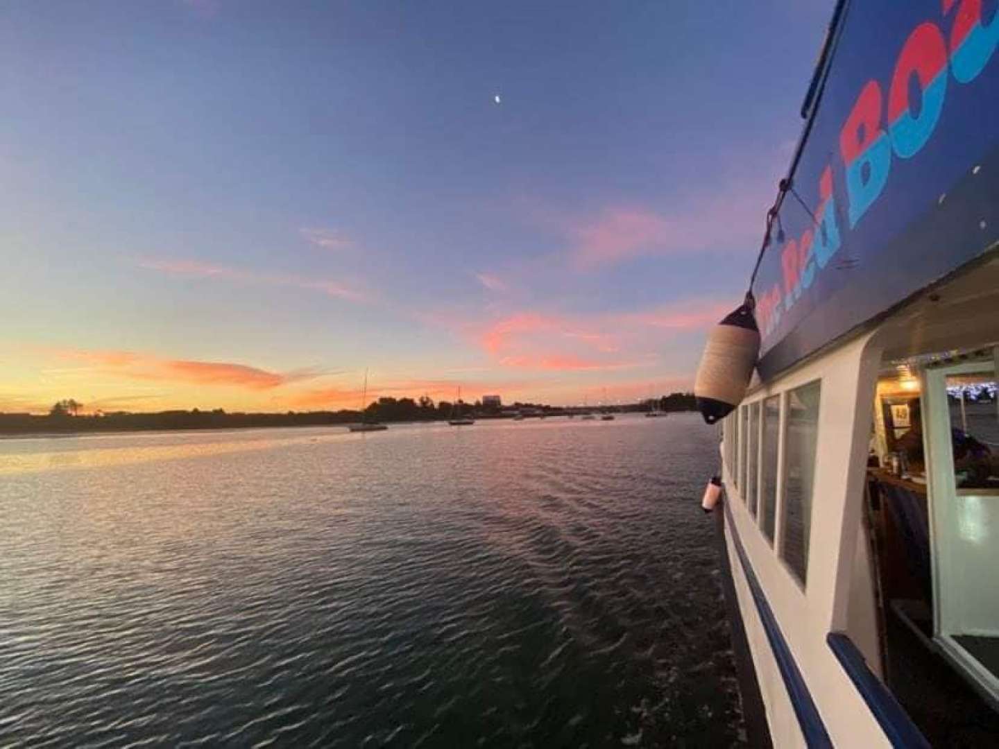 Beautiful sunset on Auckland Harbor