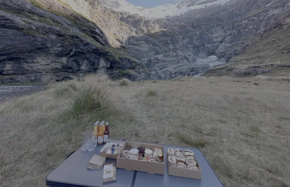 Delicious food, refreshing drinks, and views to match!