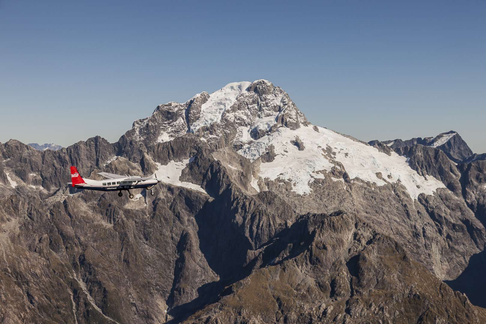 Fiordland National Park Milford Scenic Flight