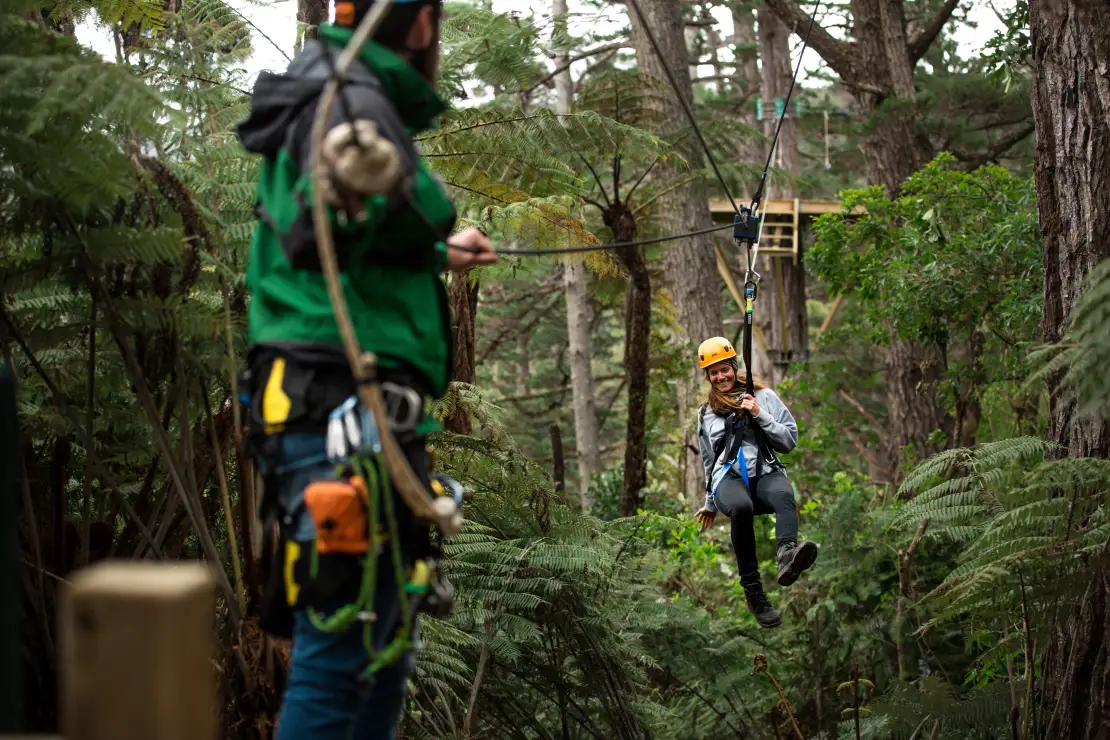 One the awesome guides ready for the zipliner to arrive