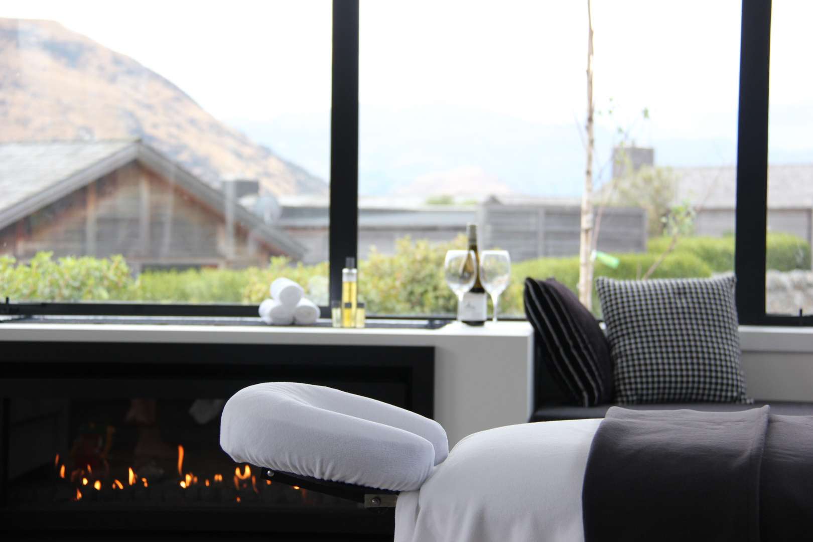 Indulge Mobile Spa delivers the best massage in Queenstown.