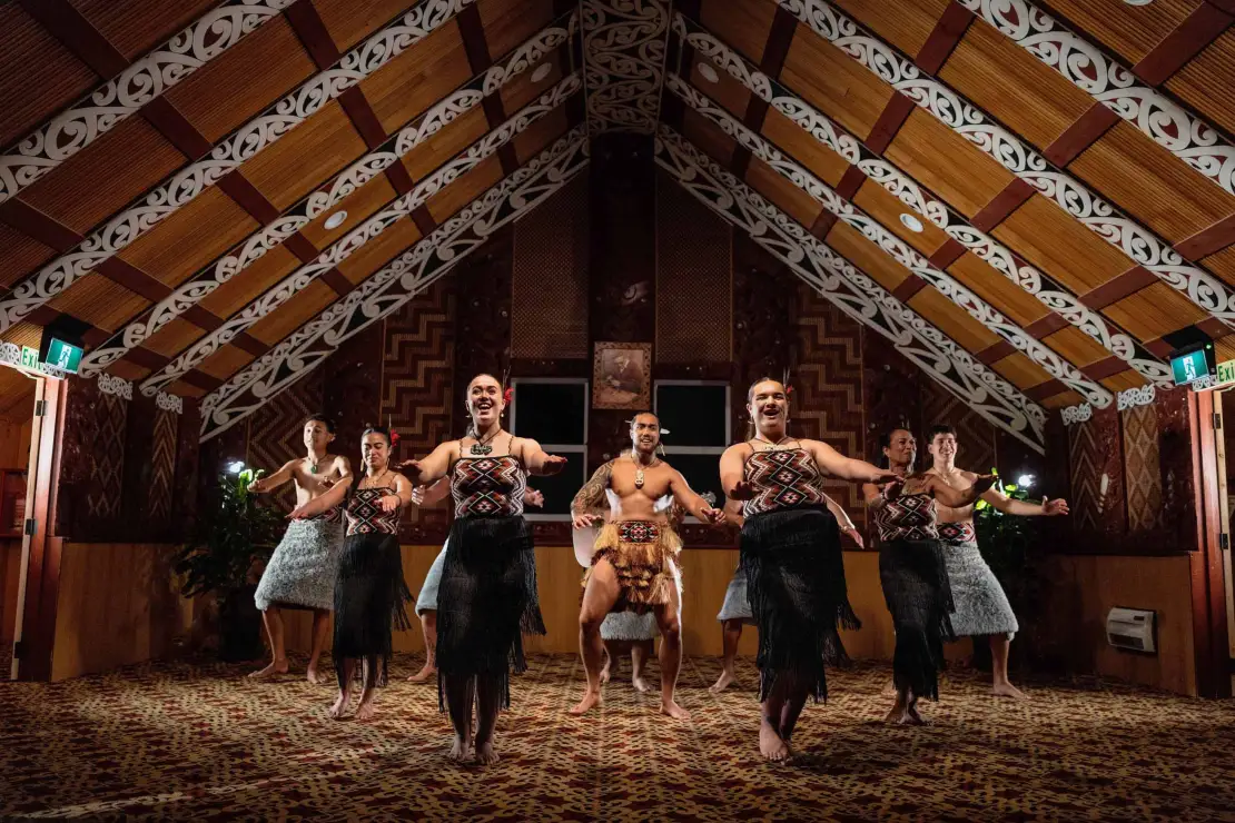 Enjoy watching Maori cultural performance