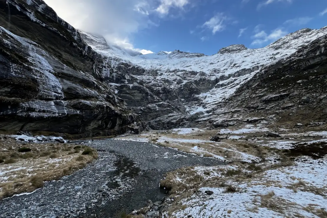 Seasonal changes in Earnslaw Burn