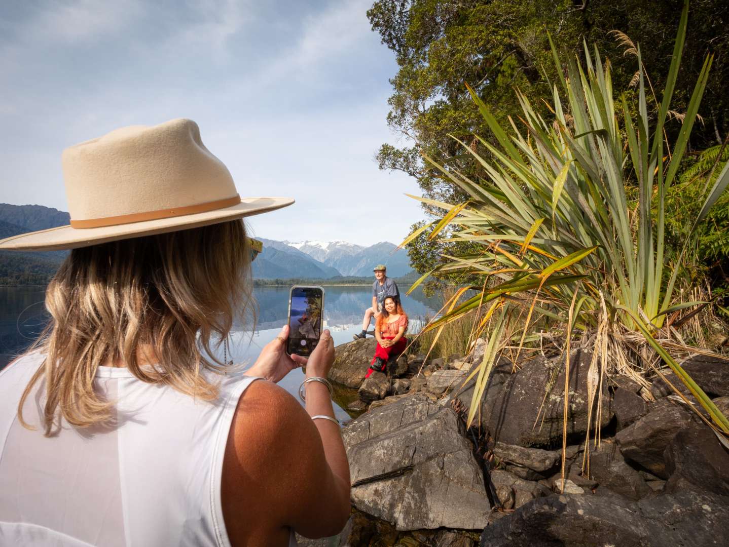 Along the shoreline of Lake Mapourika