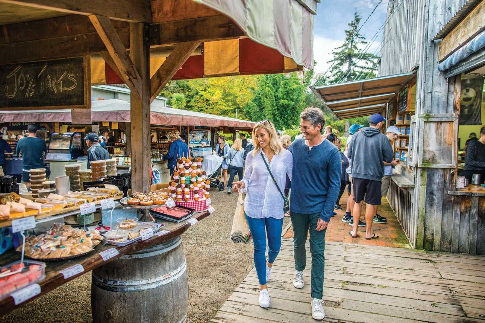 Matakana Farmer�s Market (Market operates only on Saturdays)