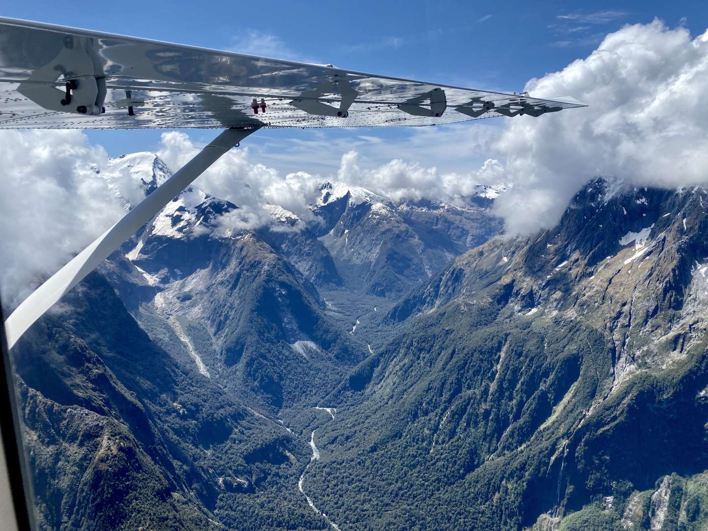 New Zealand Top Scenic Flight from Queenstown