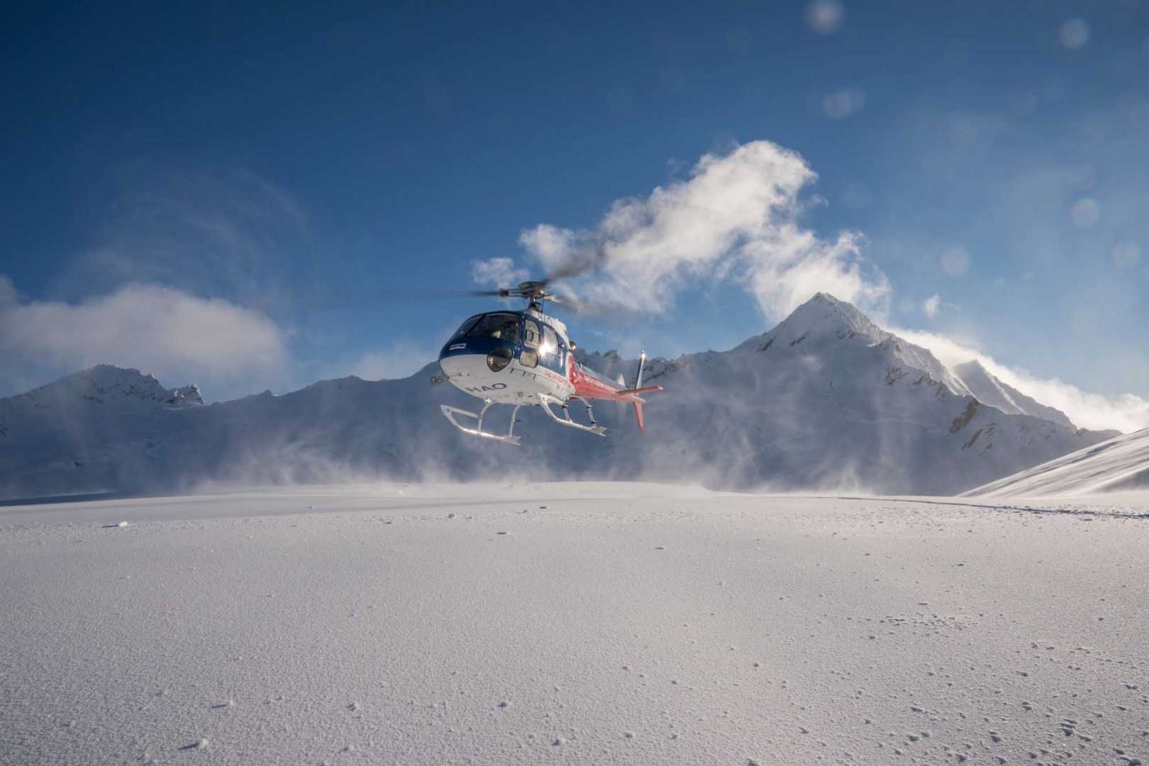 Queenstown helicopter snow landing