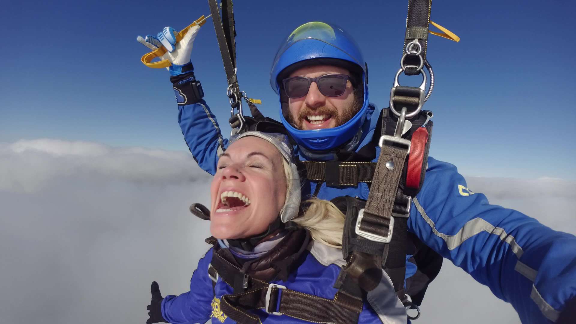 Skydive Auckland with the highest tandem skydive in New Zealand