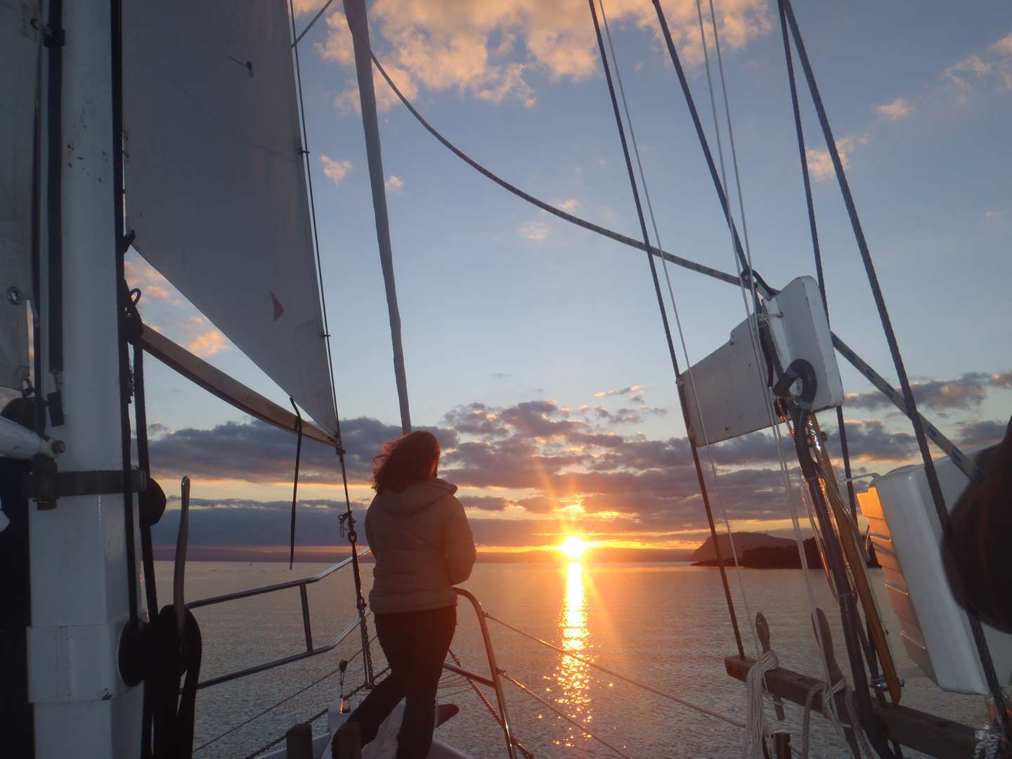 Sunset Sailing Trips Lake Taupo