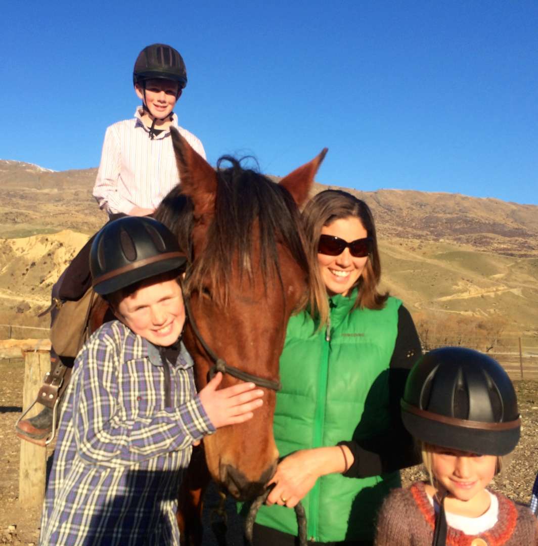 Wanaka Horse Trek with Friendly Horses for Family Attraction