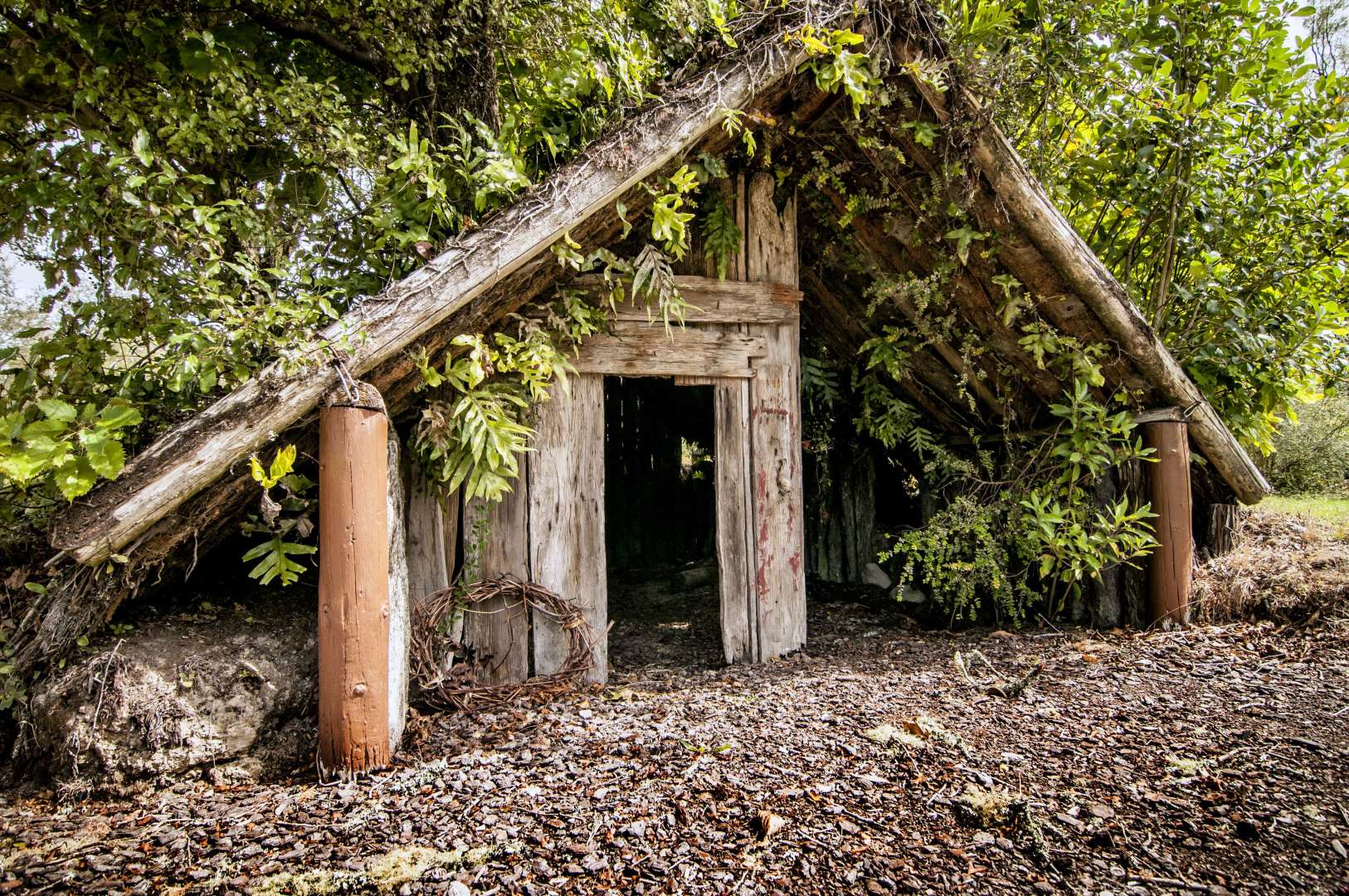 Buried Village is one of Rotorua�s iconic tourist destinations. Whare of Tuhoto